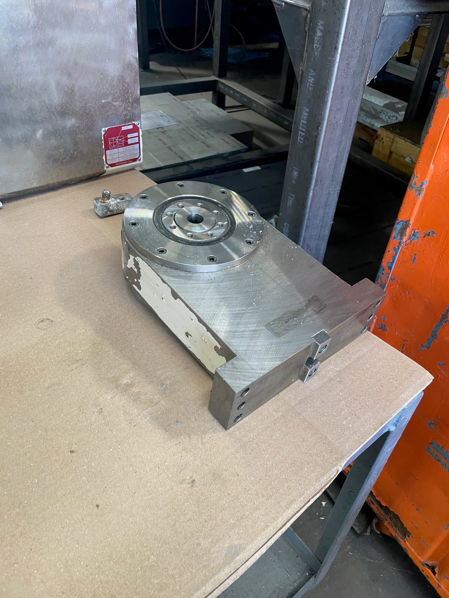 Akira Seiki SV2060 CNC Vertical Machining Center, 2013 - 84.5" x 31.5" Table, 33" Y Axis, W/4th Axis Rotary - Image 12