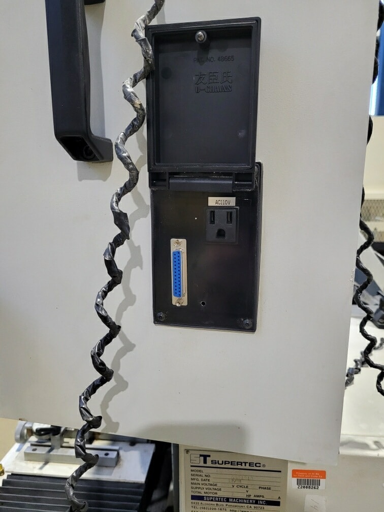Supertec G20P-50CNC OD CNC Grinder, 2001- Fanuc Control, Coolant Tank - Image 3