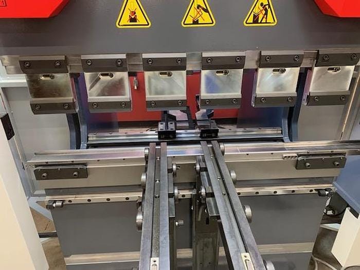 66 Ton x 4' Durma AD-R 1260 Hydraulic Press Brake, 2015 - With Safety Laser - Image 3