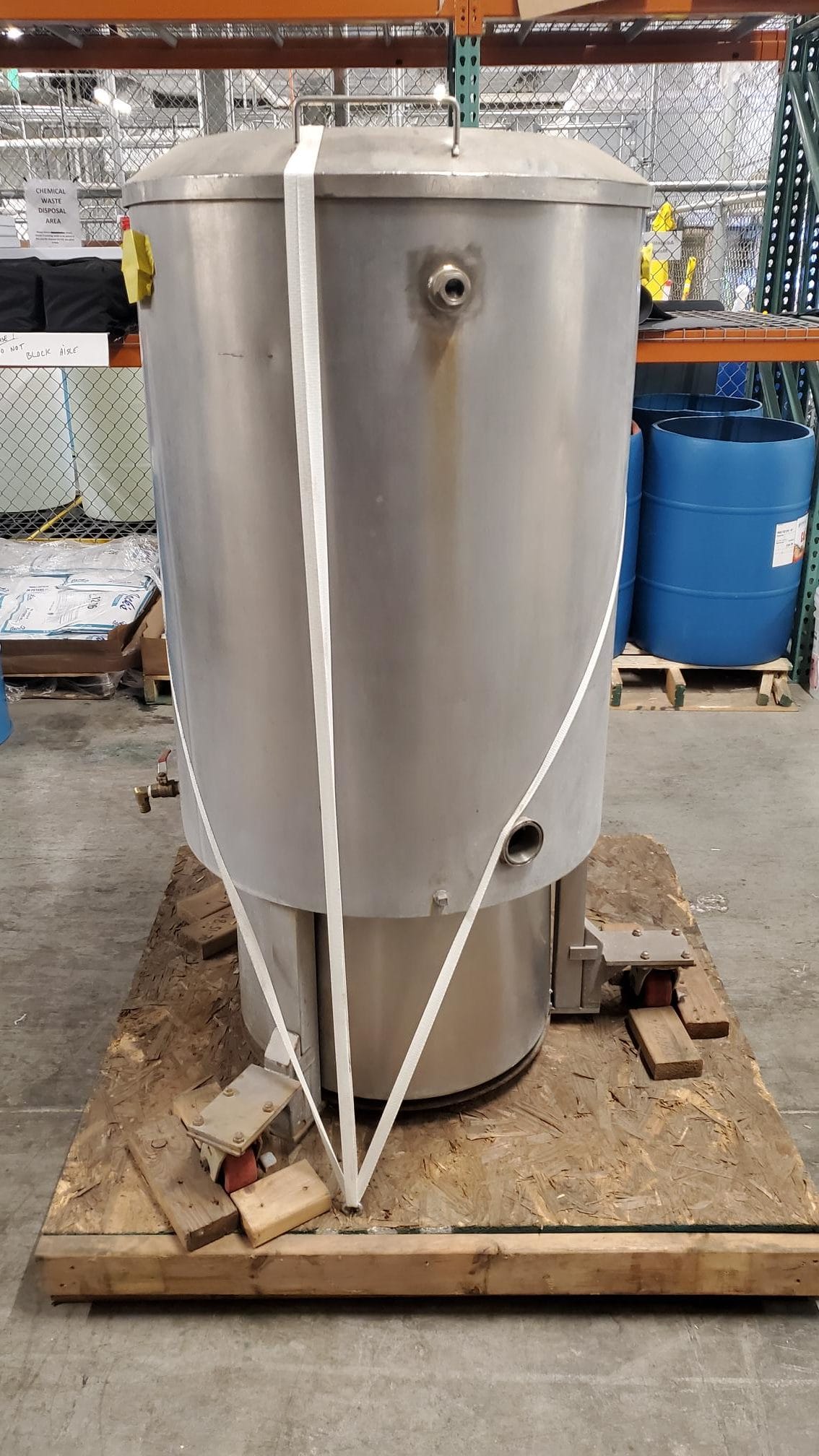 Savage Bros 750 CM Chocolate Melter and Conditioner - Heated Tank w/ Pump - Image 3