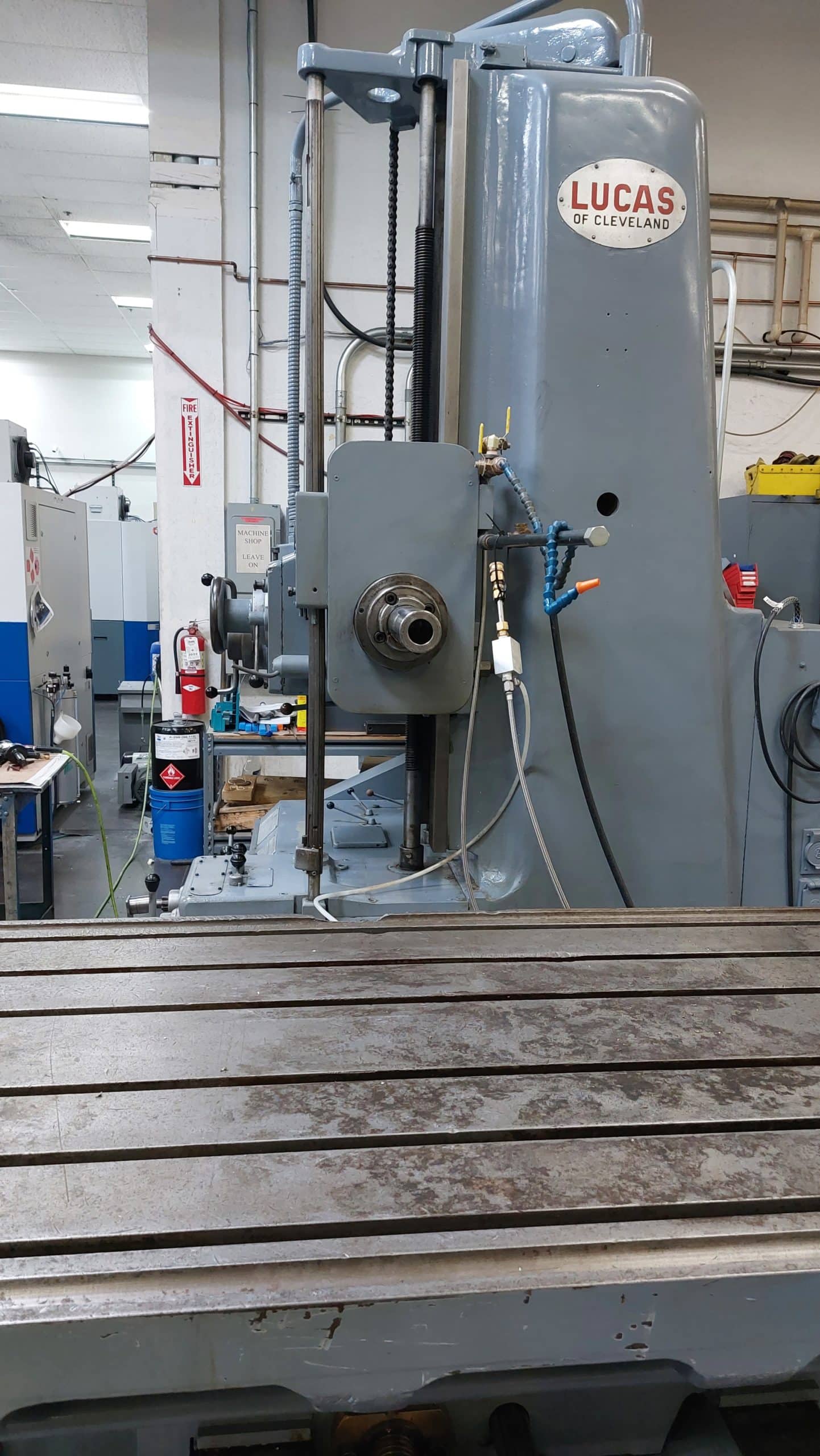 LUCAS 41B - 48 3" Horizontal Boring Mill, 1954- Tooling Included, Clean - Image 11