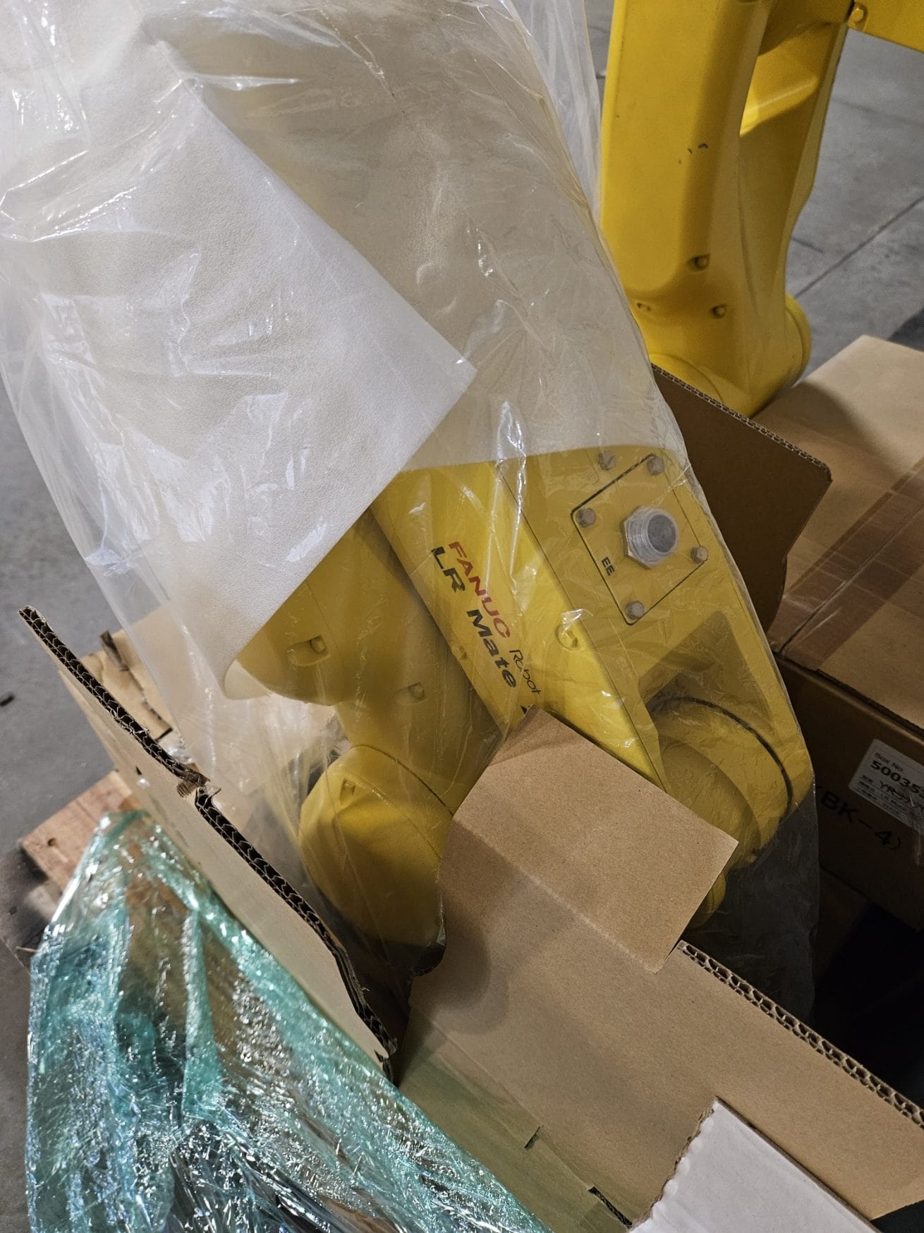 Fanuc LR Mate 200iD Robot, 2021 - 6 Axis, New In Box