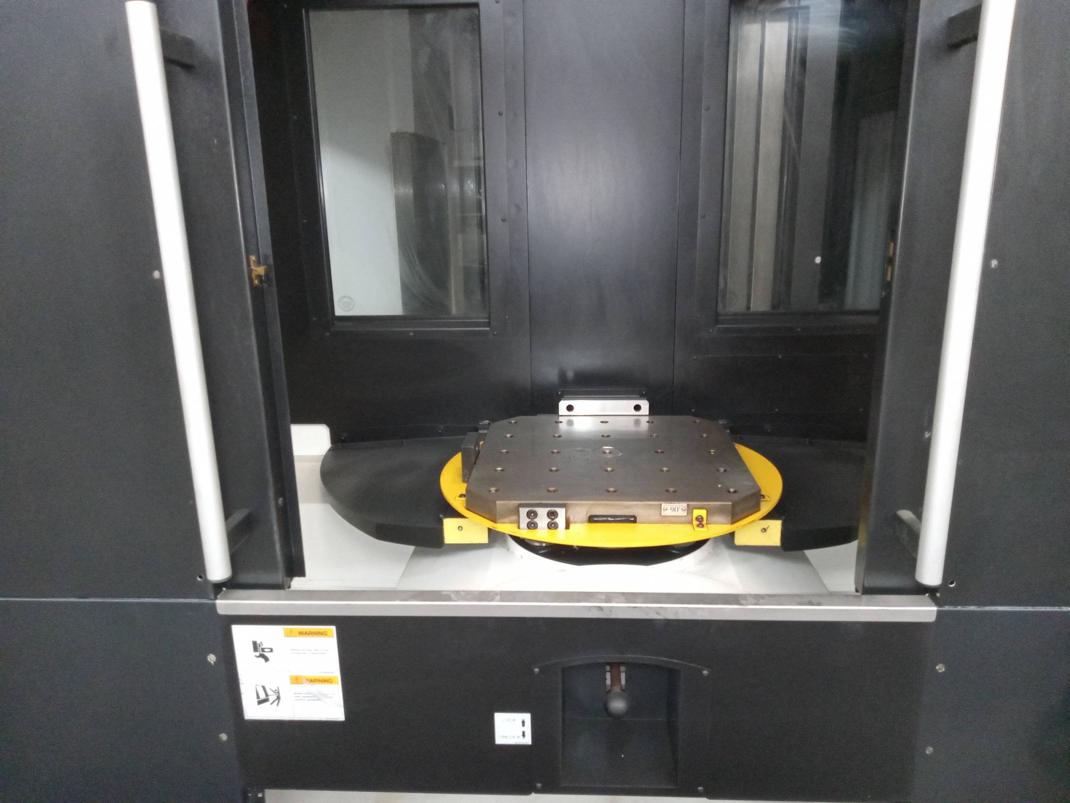 Averex HS550K, Dual Pallet HMC, 2018 Showroom Machine, Never Cut A Chip, Factory Warranty and Install Apply. - Image 11