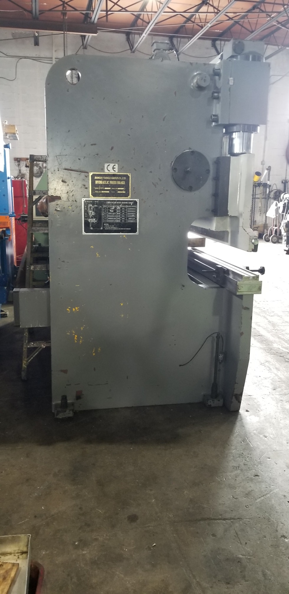100 Ton x 10' Yangli WC67Y-100/3200 Press Brake, 2010 - Image 6