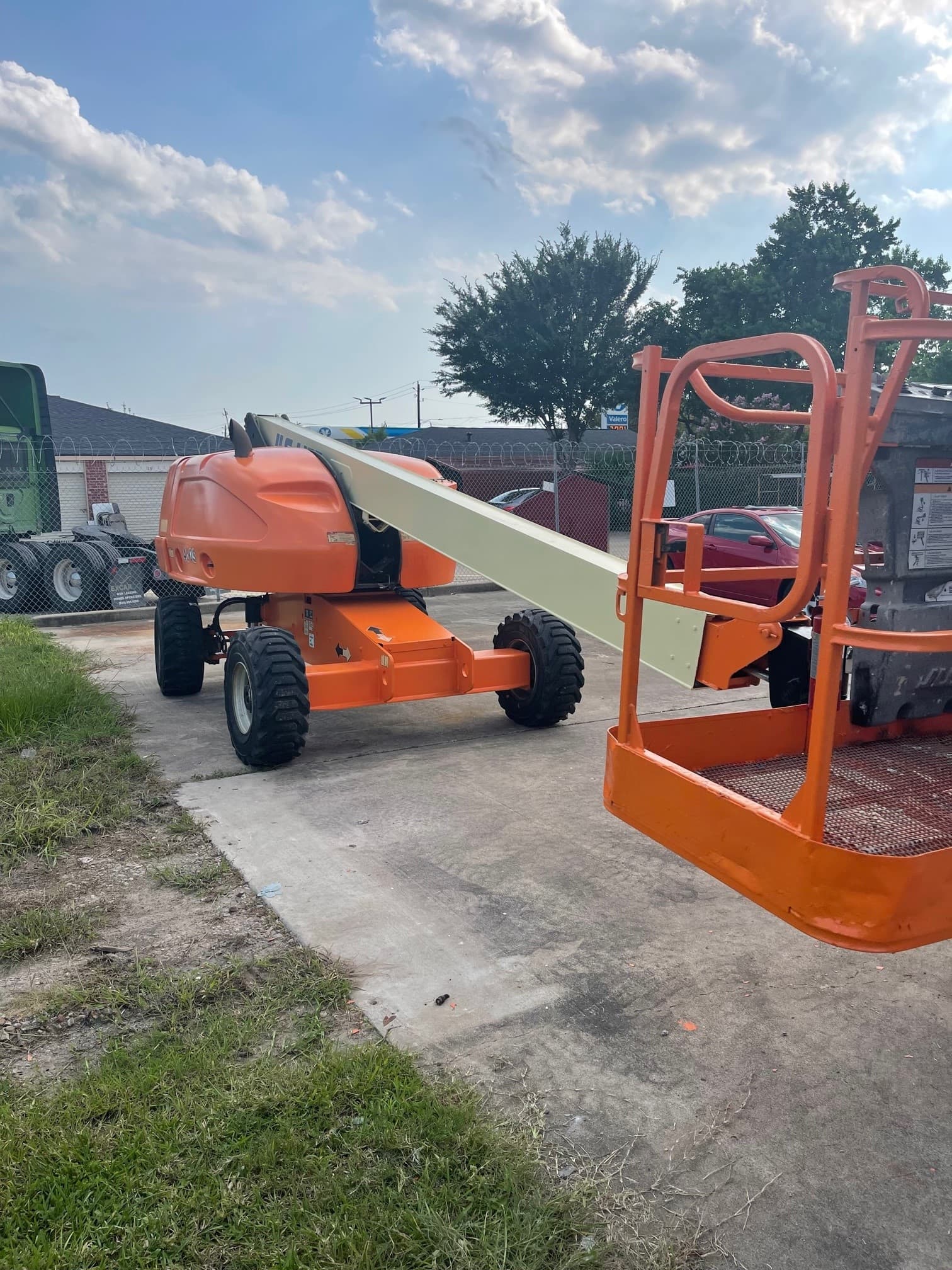 JLG 400S Telescopic Boom Lift, 2014, 4 Wheel Drive - Image 6