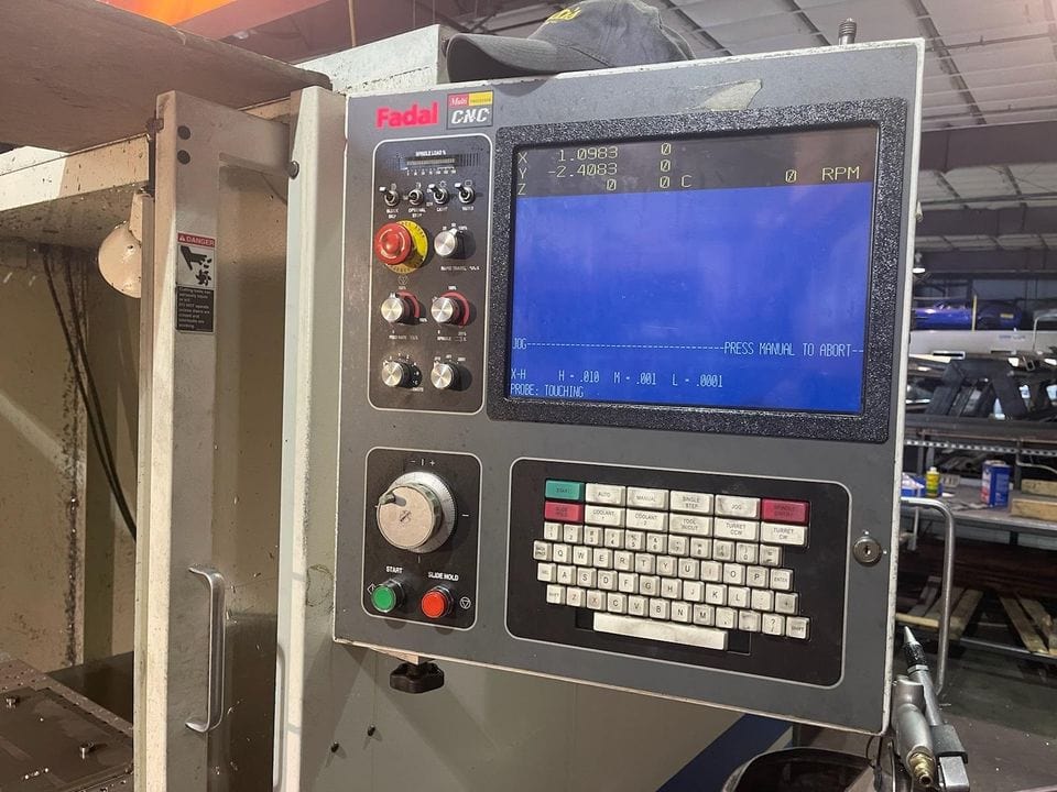 Fadal VMC 8030 HT, 2006 - Under Power & ready for Inspection - Image 2