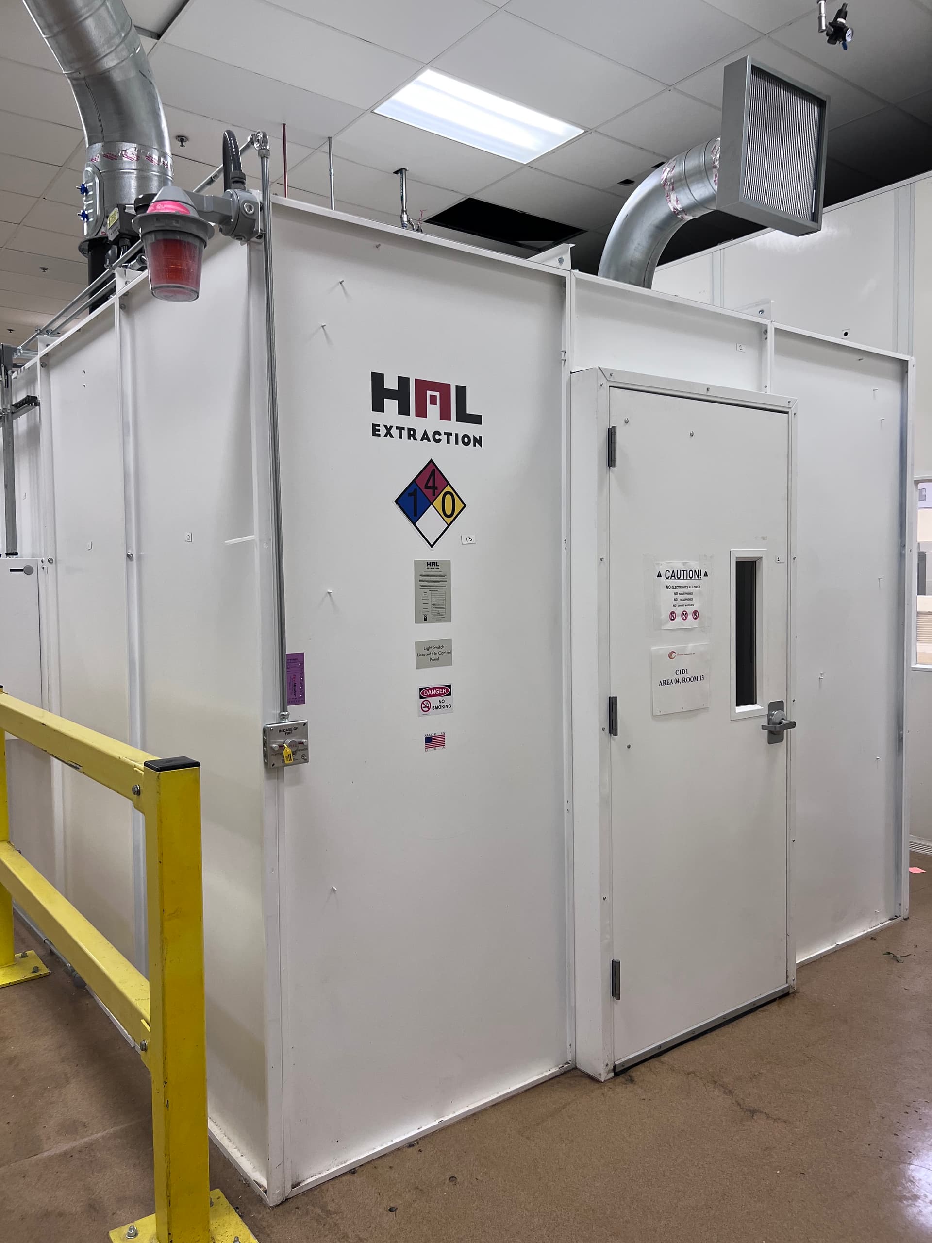 HAL C1D1 Classic Series: Model 150 Extraction Booth, 2019