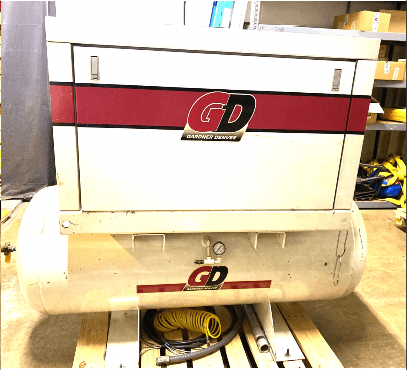 15 HP Gardner Denver EBA99A Compressor, 1998 - 120 Gal Auxiliary Tank & Champion CRN75A1 Dryer - Image 3