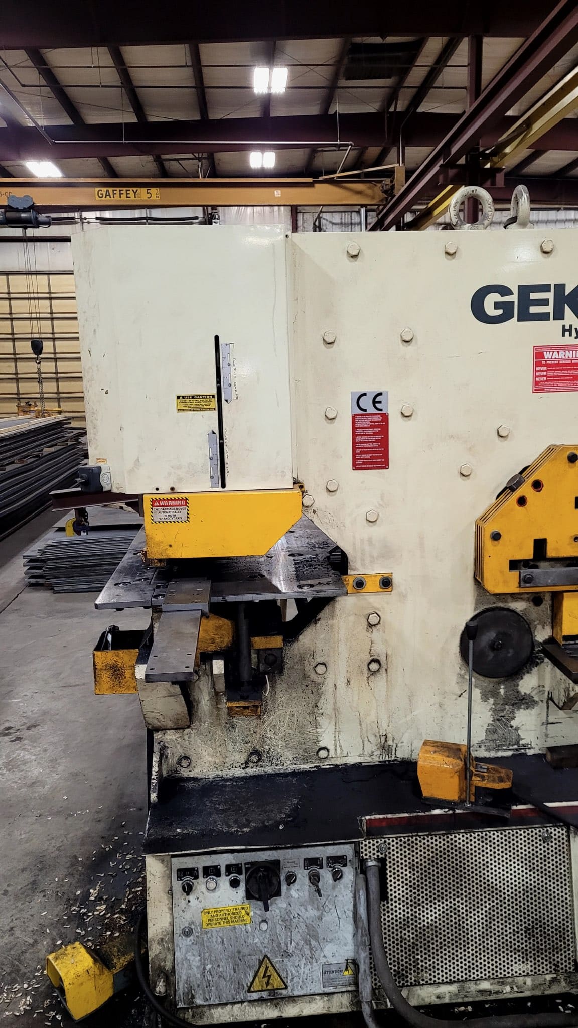 165 Ton Geka Hydracrop 165S Ironworker, 2014 - Available Immediately! - Image 3
