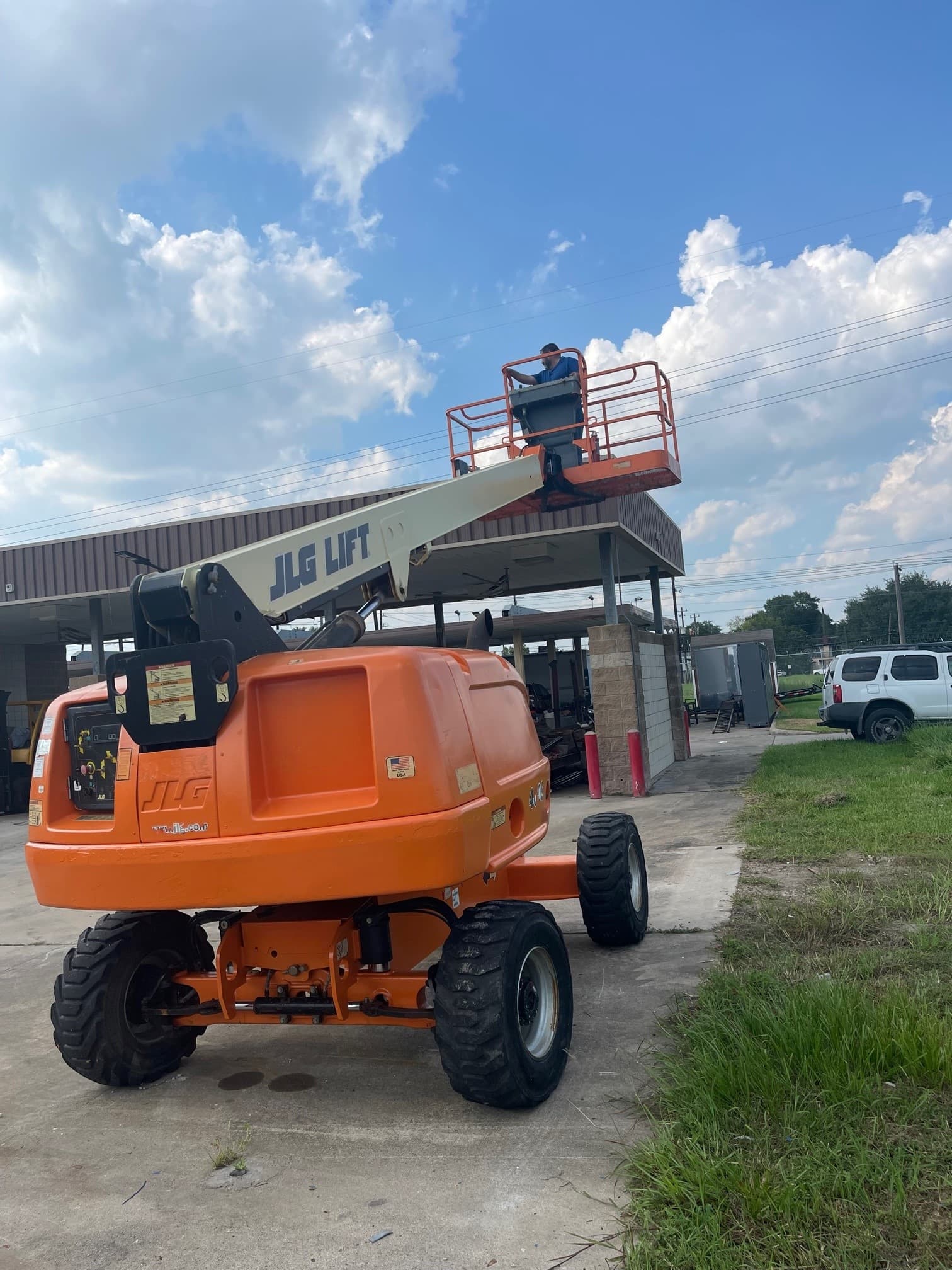 JLG 400S Telescopic Boom Lift, 2014, 4 Wheel Drive