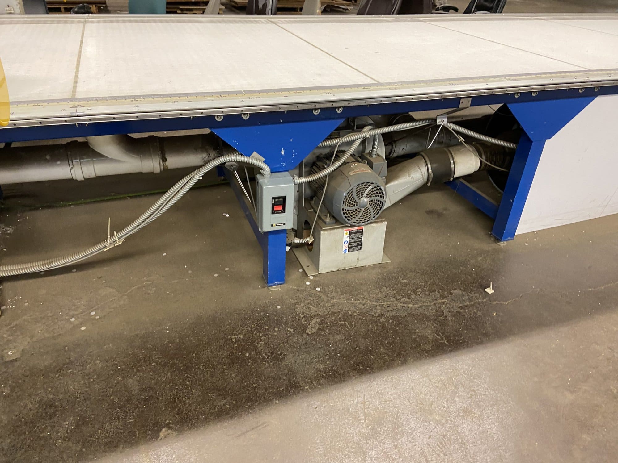 5' x 40' Eastman ETS-M9000-0213 Static Fabric Cutting System, 2008 - Image 6