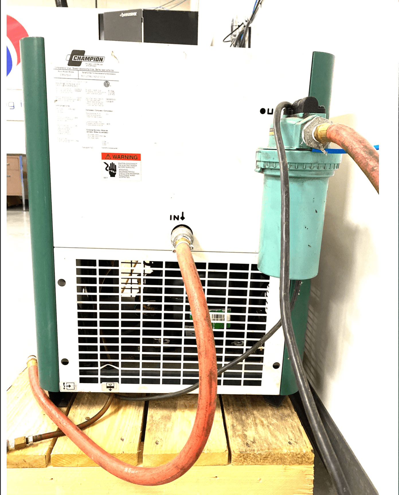 15 HP Gardner Denver EBA99A Compressor, 1998 - 120 Gal Auxiliary Tank & Champion CRN75A1 Dryer - Image 5