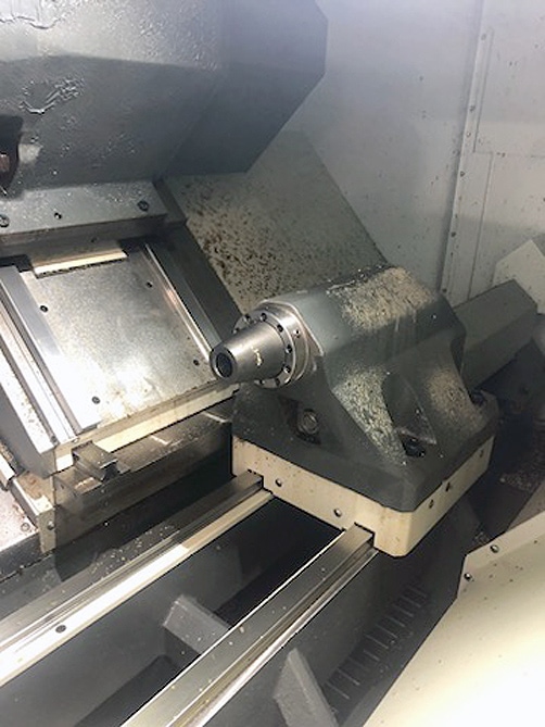 Haas ST-35Y CNC Lathe, 2018- Live Tool, Tailstock, Y-Axis, Presetter, Conveyor, Very Light Use - Image 5