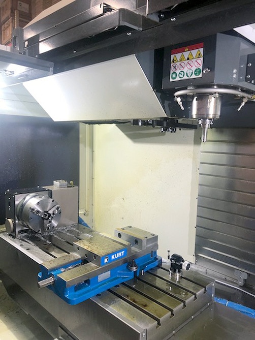 Haas VF-3 4-Axis CNC VMC, 2018 - HRT210 Rotary Table & Chuck, 31 SMTC, WIPS, Chip Auger, Low Hours - Image 2