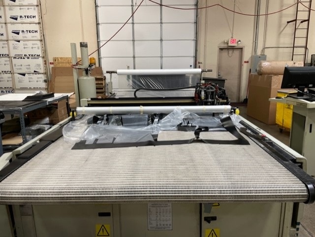 GerberCutter S-3000 Fabric Cutting Machine, 1997 - Image 3