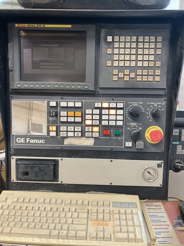 5' x 12' Komo Mach1S VR512 CNC Router, 2002 - Fanuc Control, Vacuum Pump, Tool Changer - Image 9