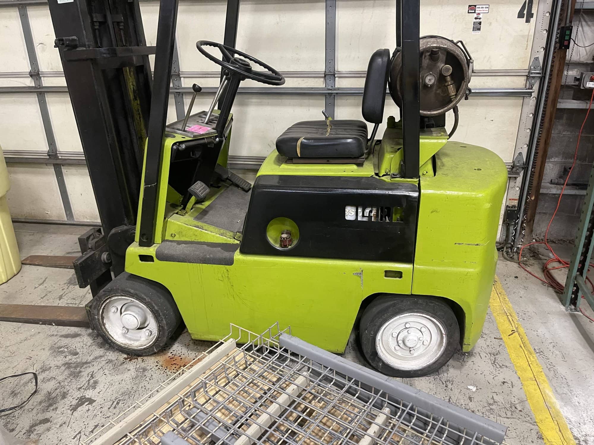 4000 lb. Clark C500-40 Electric Forklift