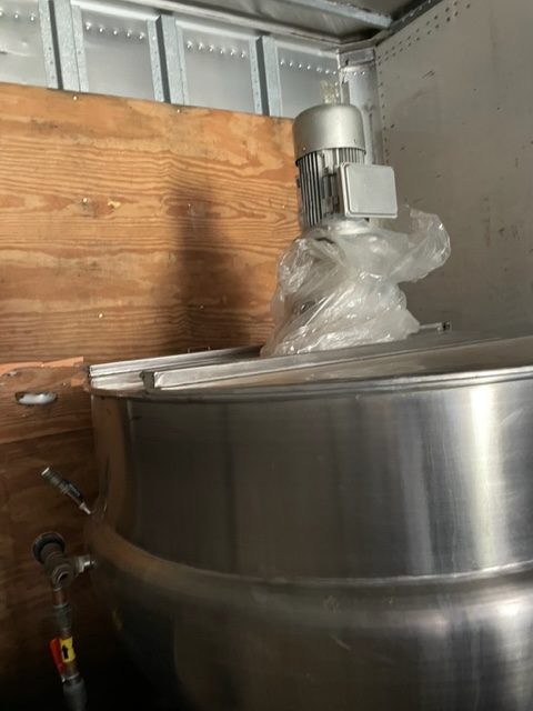 250 Gallon Stainless Steel Jacketed Tank Single Motion Anchor Style Agitator and Scraper, 2016 - Image 5