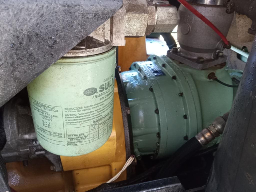 140 HP Sullair 375H Portable Rotary Screw Mobile Air Compressor, 2007 - Image 7