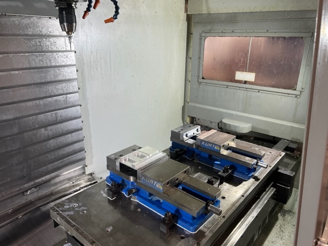 Haas VF-4SS APC VMC, 2008 - Pallet Changer, high speed machining, rigid tap - Image 3