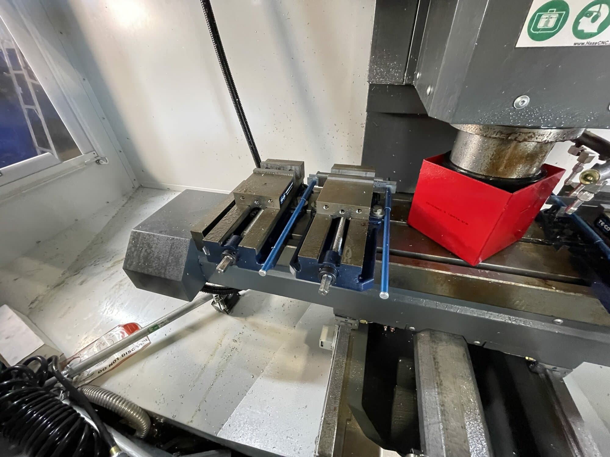 Haas TM-2P VMC, 2021- Probe, 20ATC, Auger, Haas control - Image 4