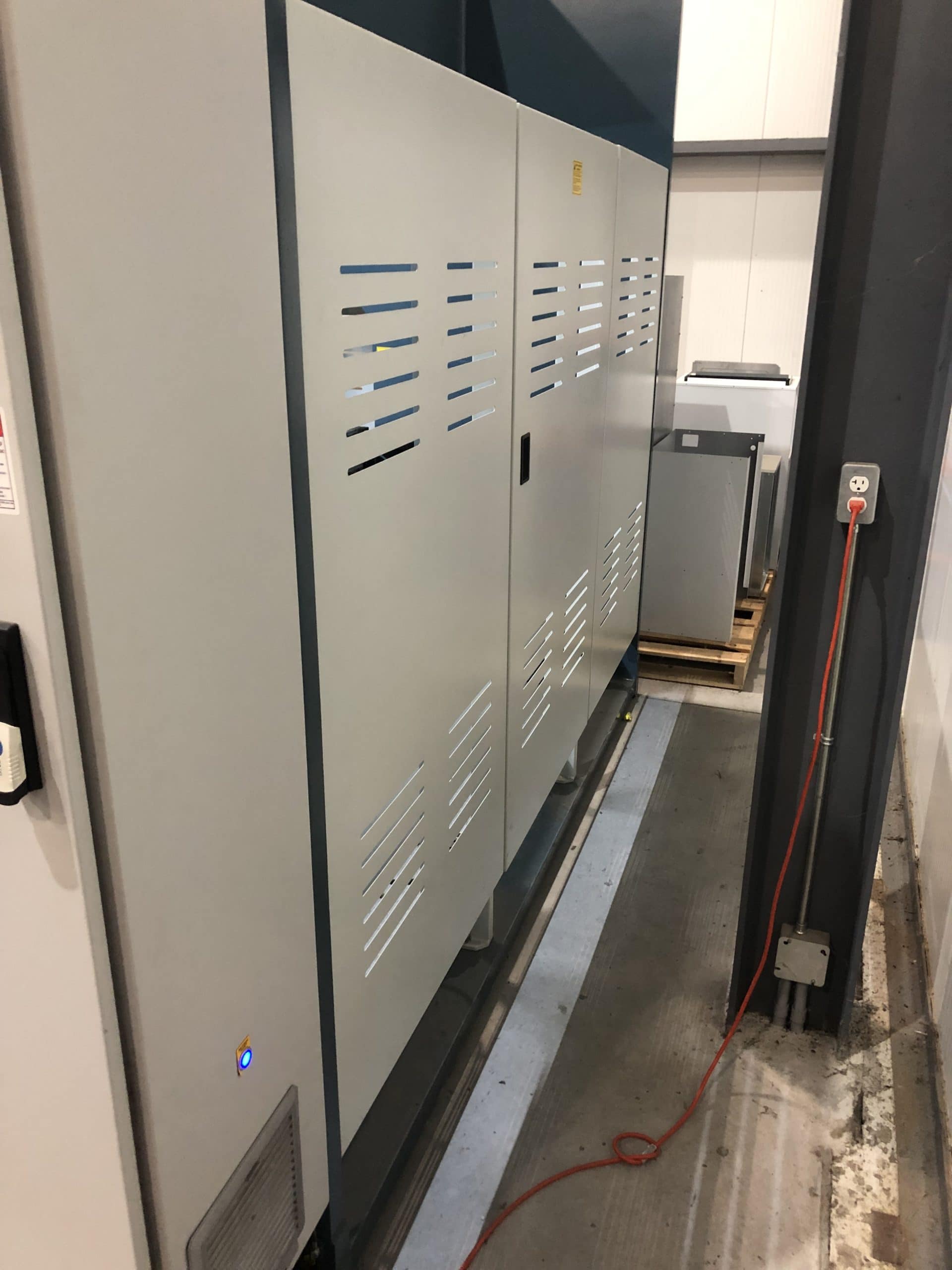 110 Ton x 10' Durma AD-R 30100 CNC Press Brake, 2019- 4-Axis Backguage - Image 7