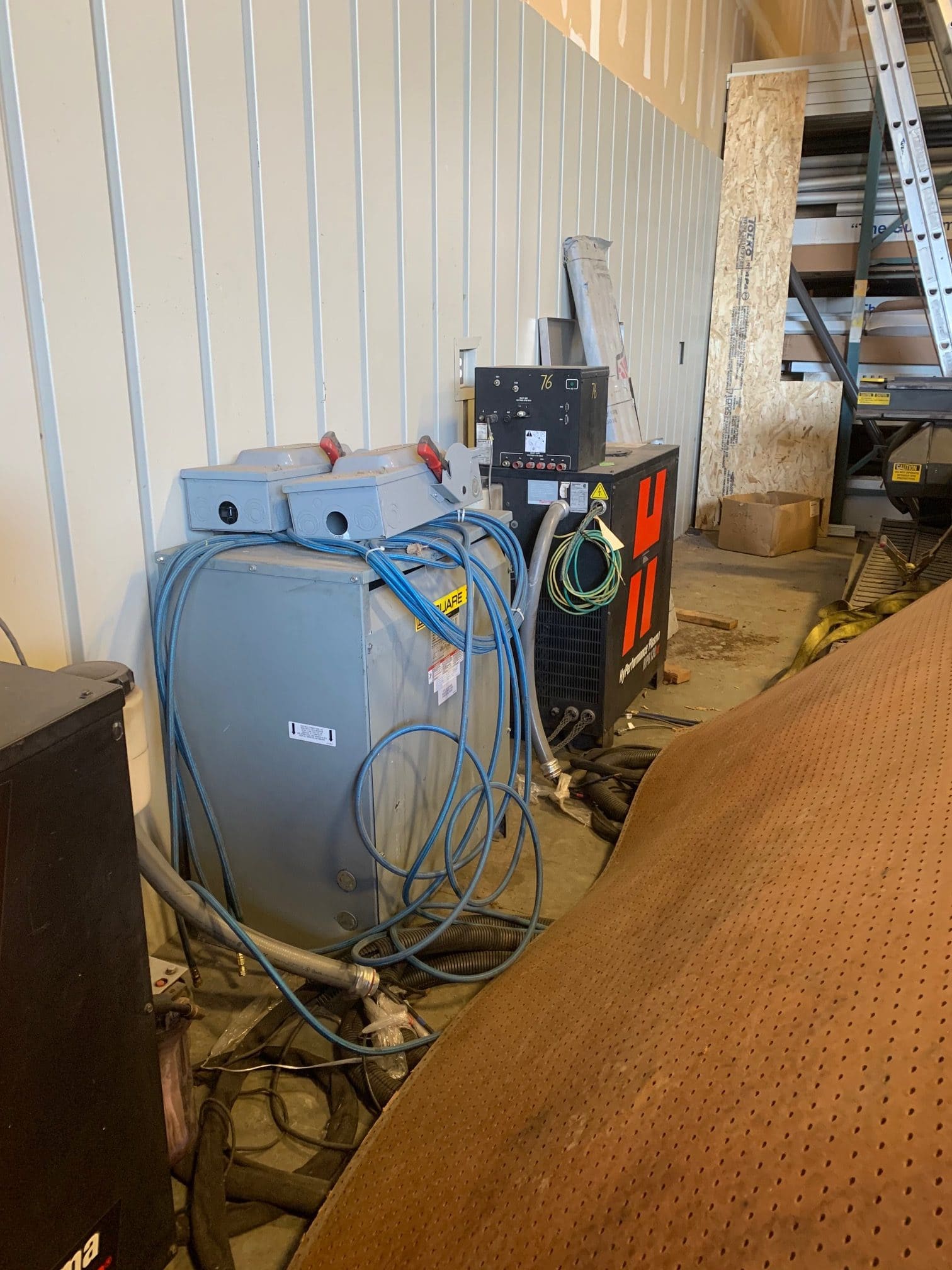6.5' x 20' Multicam 3-308P FAB Plasma Cutter, 2012-Dual HPR 130XD, Dust Collector - Image 4