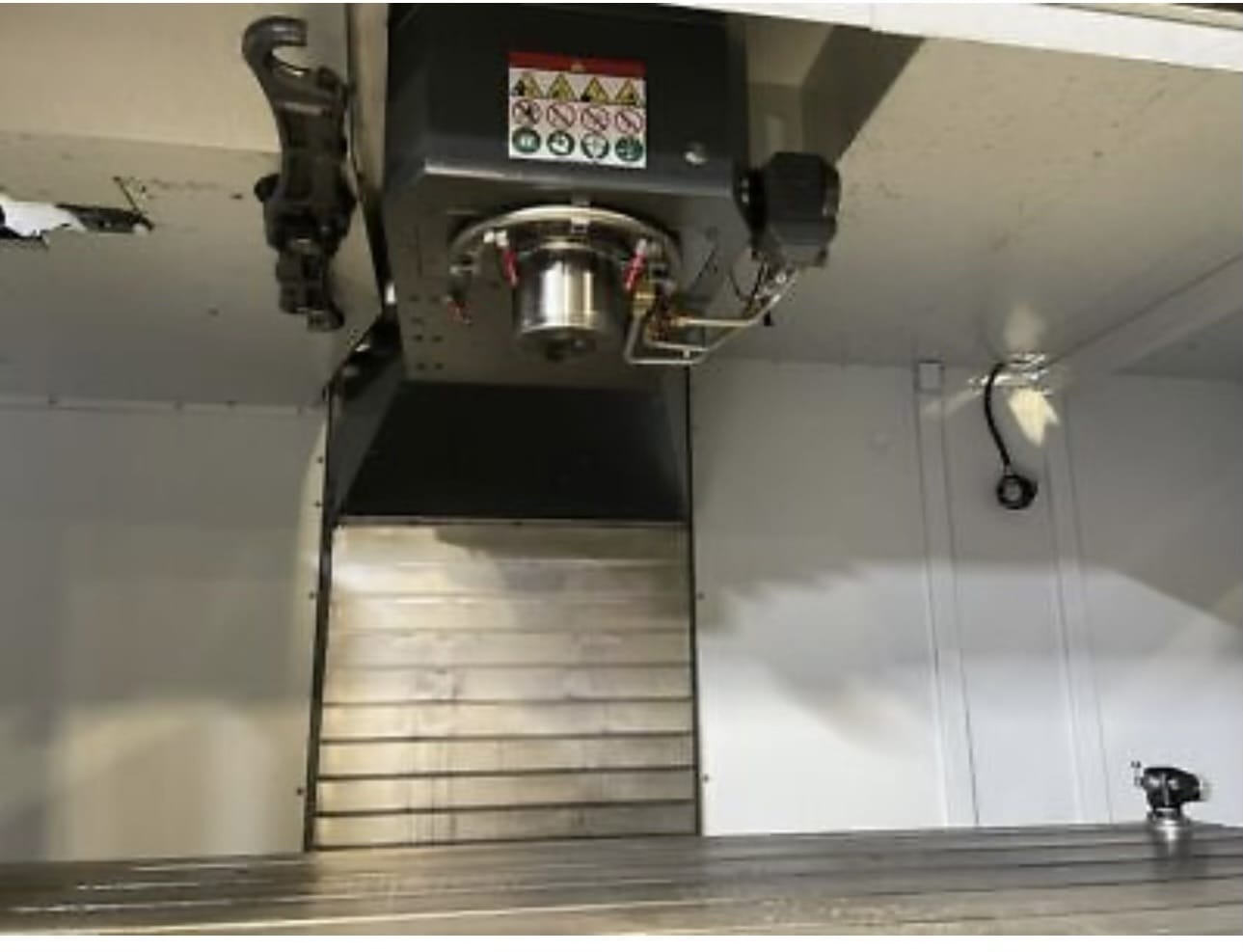 Haas VF-9/40 VMC, 2021-WIPS, Chip Auger, Programable Coolant - Image 3