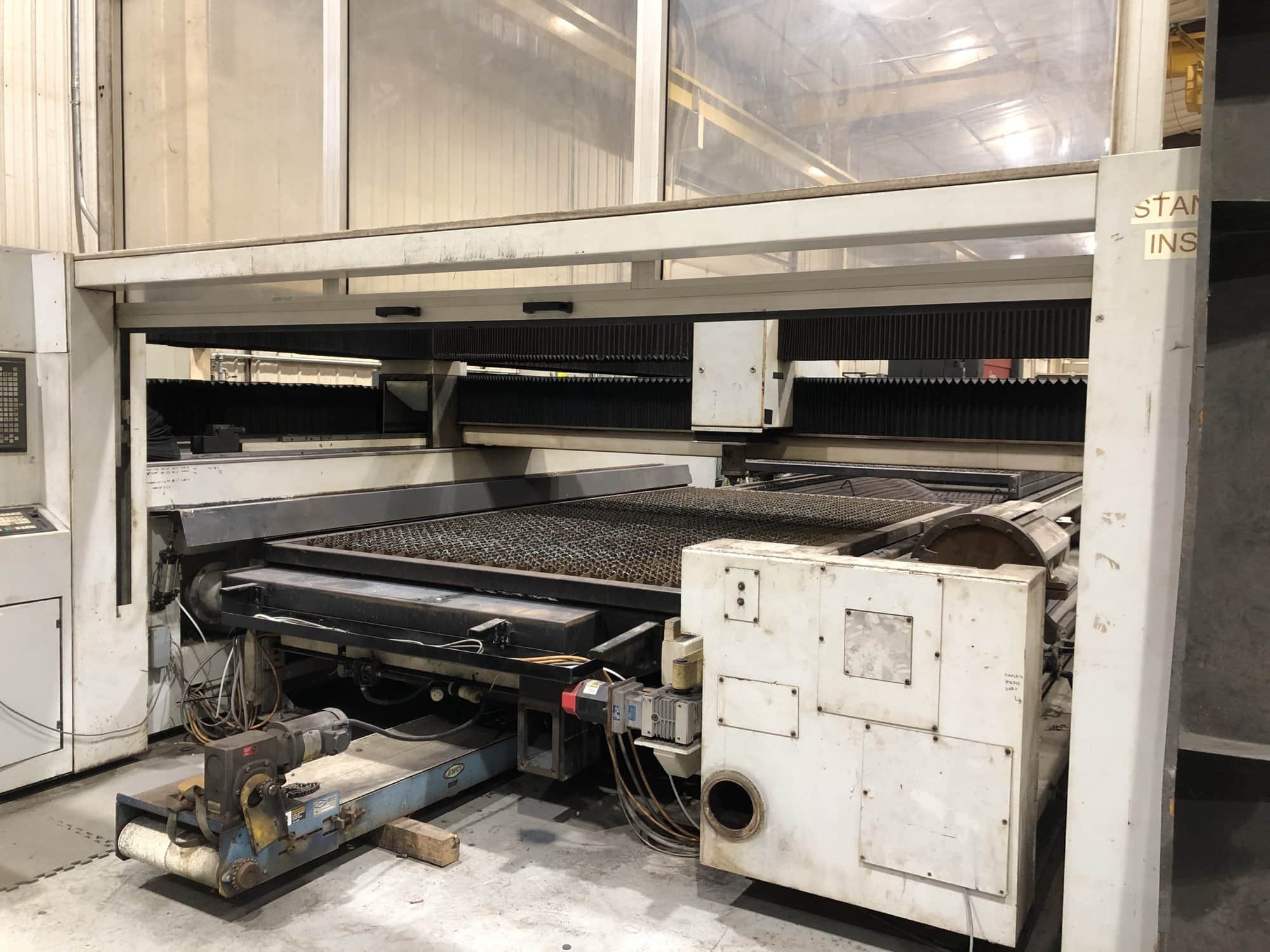 4000 Watt LVD 4030 Impuls CO2 Laser, 2000 - 6' x 12' Table, Rotary Axis, Dust Collector, Chiller