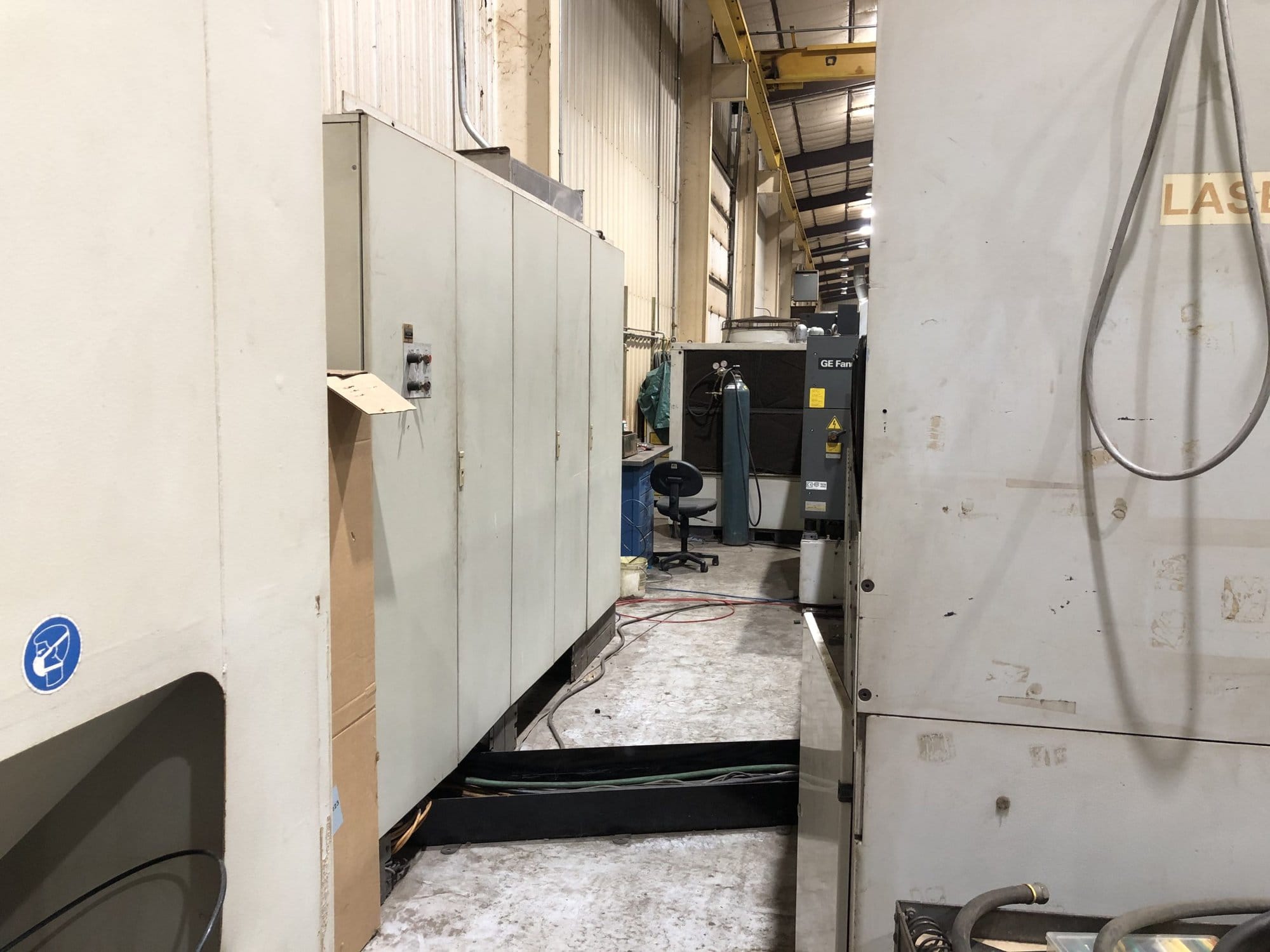 4000 Watt LVD 4030 Impuls CO2 Laser, 2000 - 6' x 12' Table, Rotary Axis, Dust Collector, Chiller - Image 3