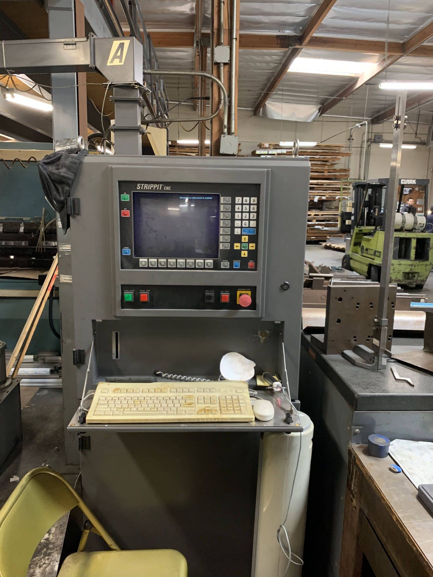 23 Ton Strippit 1000 XP/20 FAB Turret Punch, 1996 - 20 Station, Available Immediately - Image 3