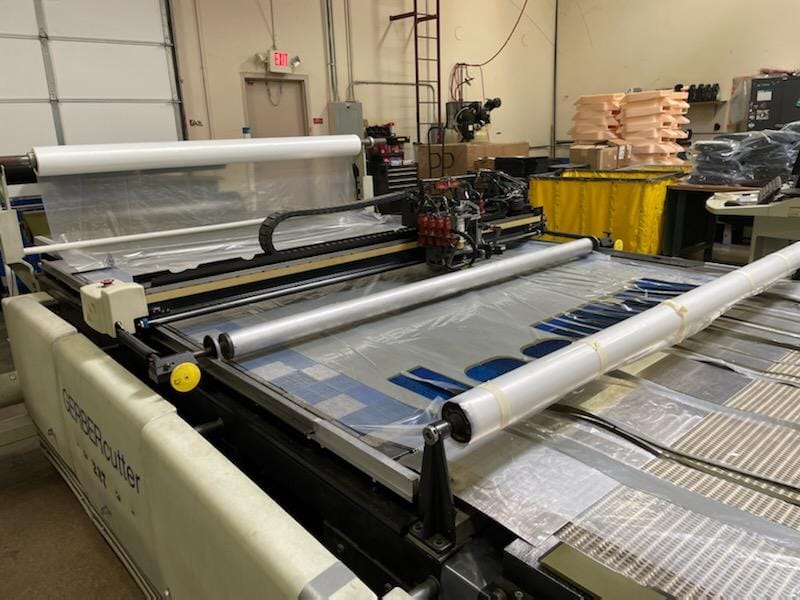 GerberCutter S-3000 Fabric Cutting Machine, 1997 - Image 5