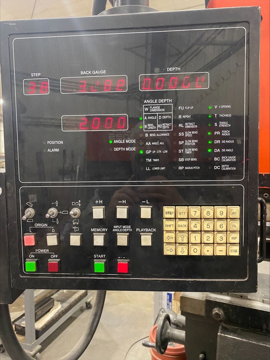 100 Ton x 8' Amada RG-100S Hydraulic Press Brake, 1986 - Image 2