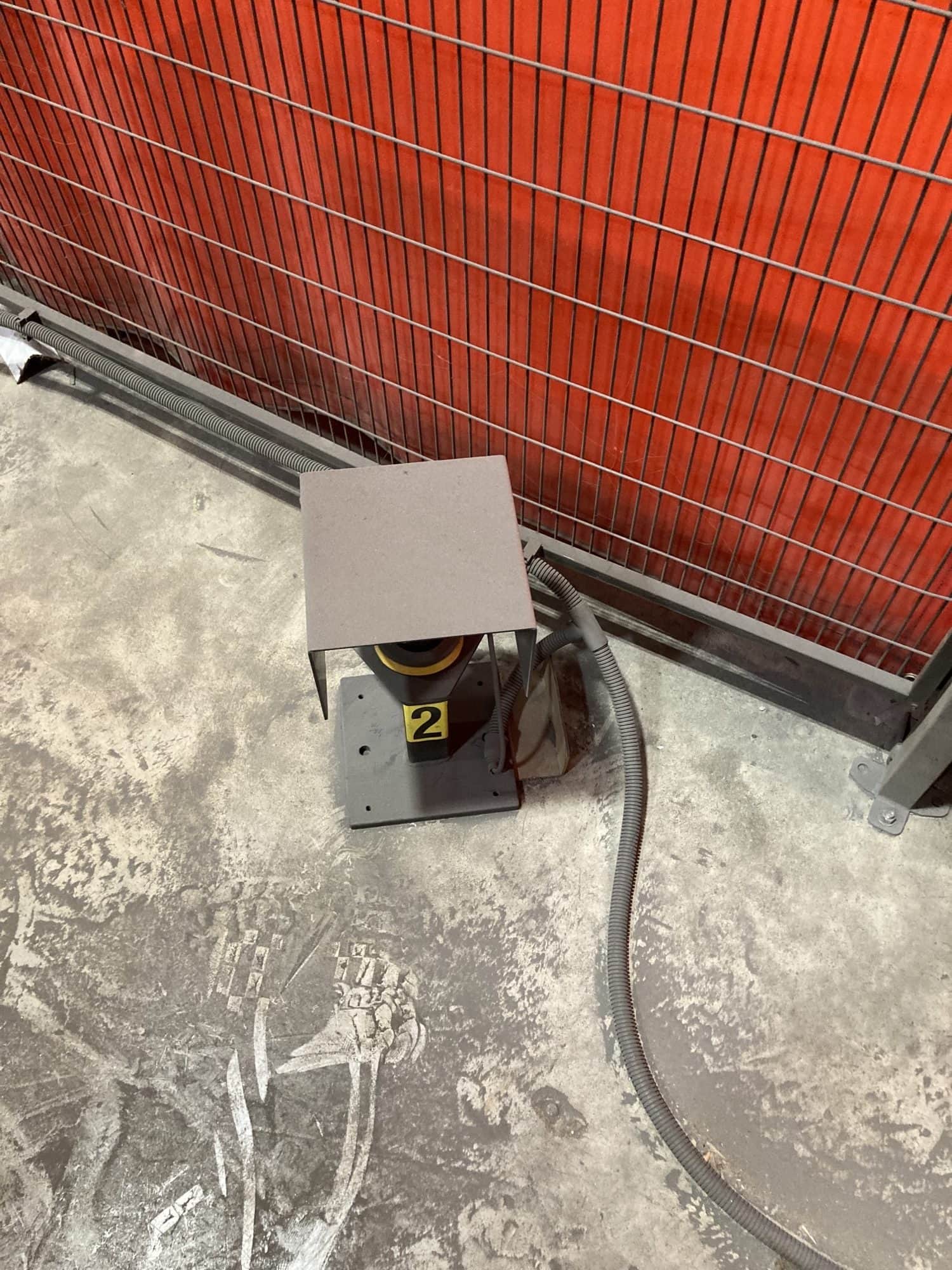 Lincoln Electric Fab-Pak FHS B2 Robotic Welding Cell, PowerWave S500, Fanuc Arc Mate 100ic, 2016 - Low Use Unit! - Image 13