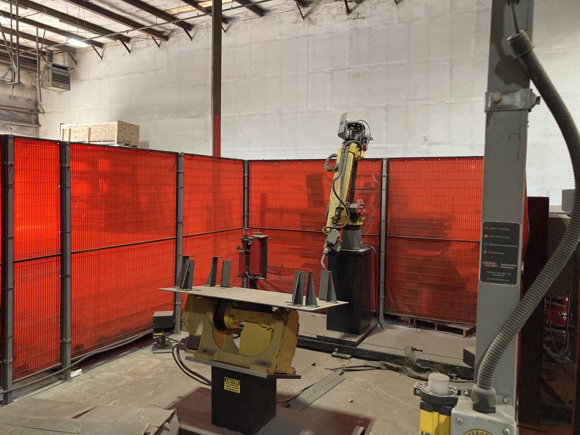 Lincoln Electric Fab-Pak FHS B2 Robotic Welding Cell, PowerWave S500, Fanuc Arc Mate 100ic, 2016 - Low Use Unit! - Image 5