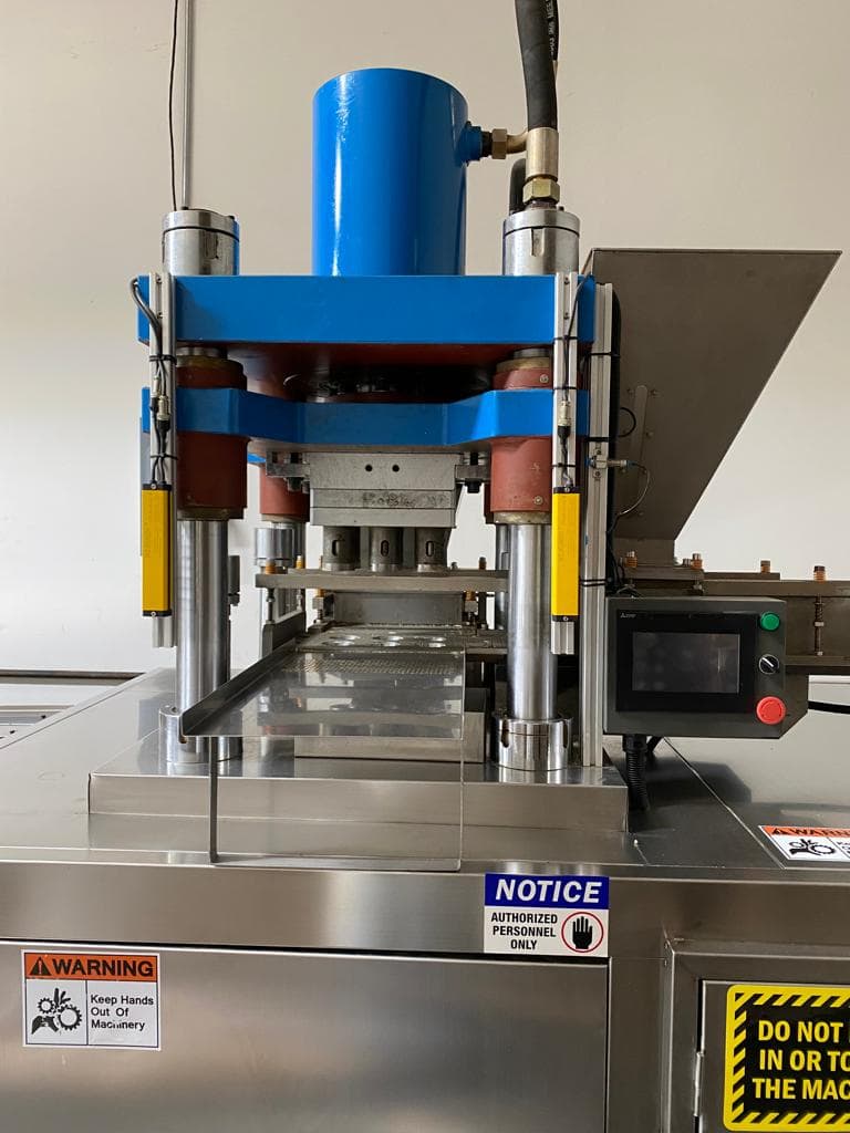 Changzhou Jiuyajiu SYST-100 Hydraulic Powder Forming Machine, 2019