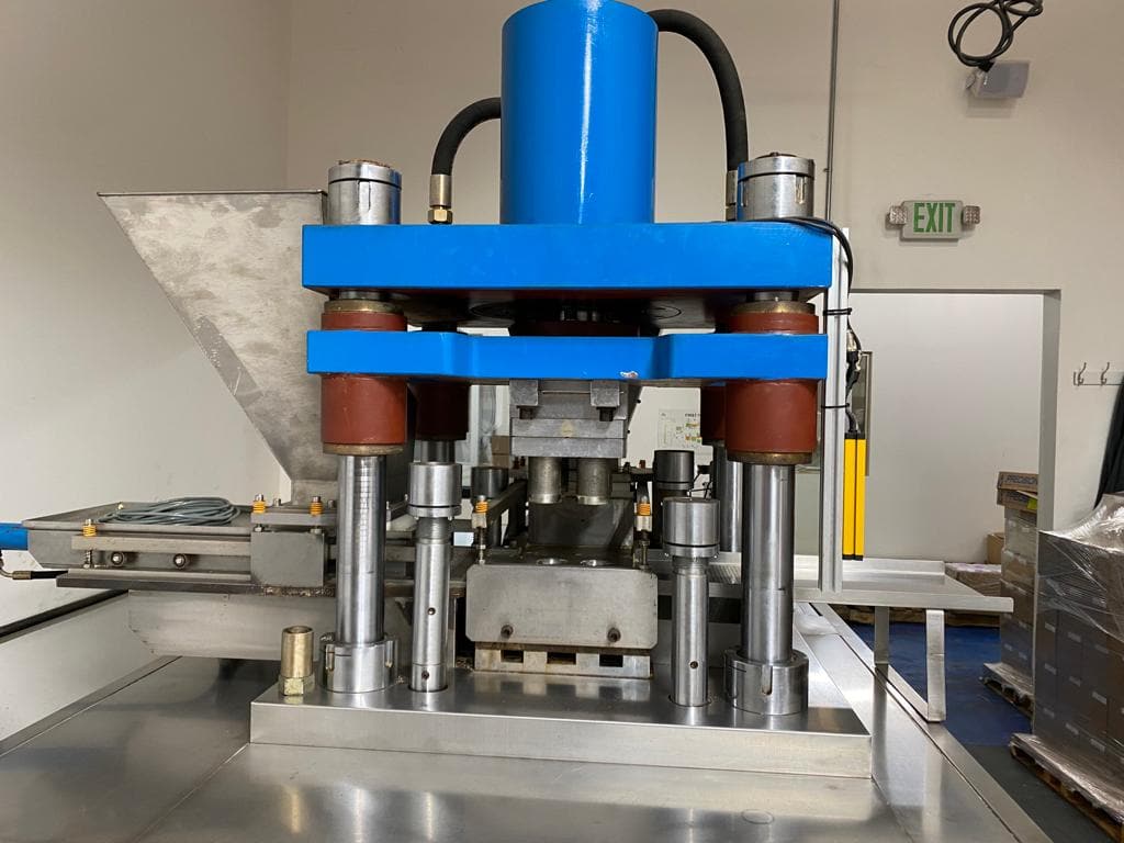 Changzhou Jiuyajiu SYST-100 Hydraulic Powder Forming Machine, 2019 - Image 2