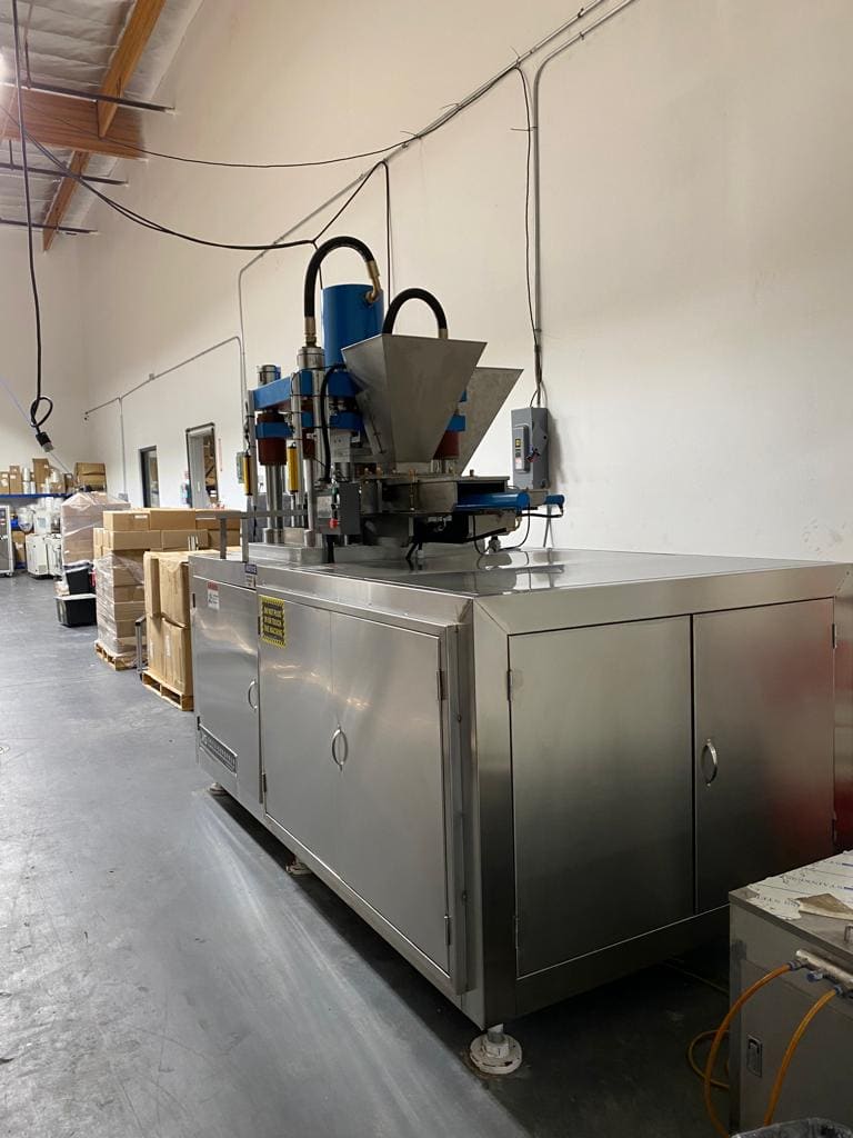 Changzhou Jiuyajiu SYST-100 Hydraulic Powder Forming Machine, 2019 - Image 7