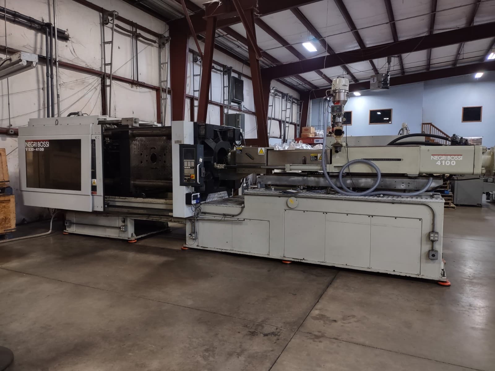 530 Ton Negri Bossi V530 Injection Molding Machine, 2007 - 80Oz