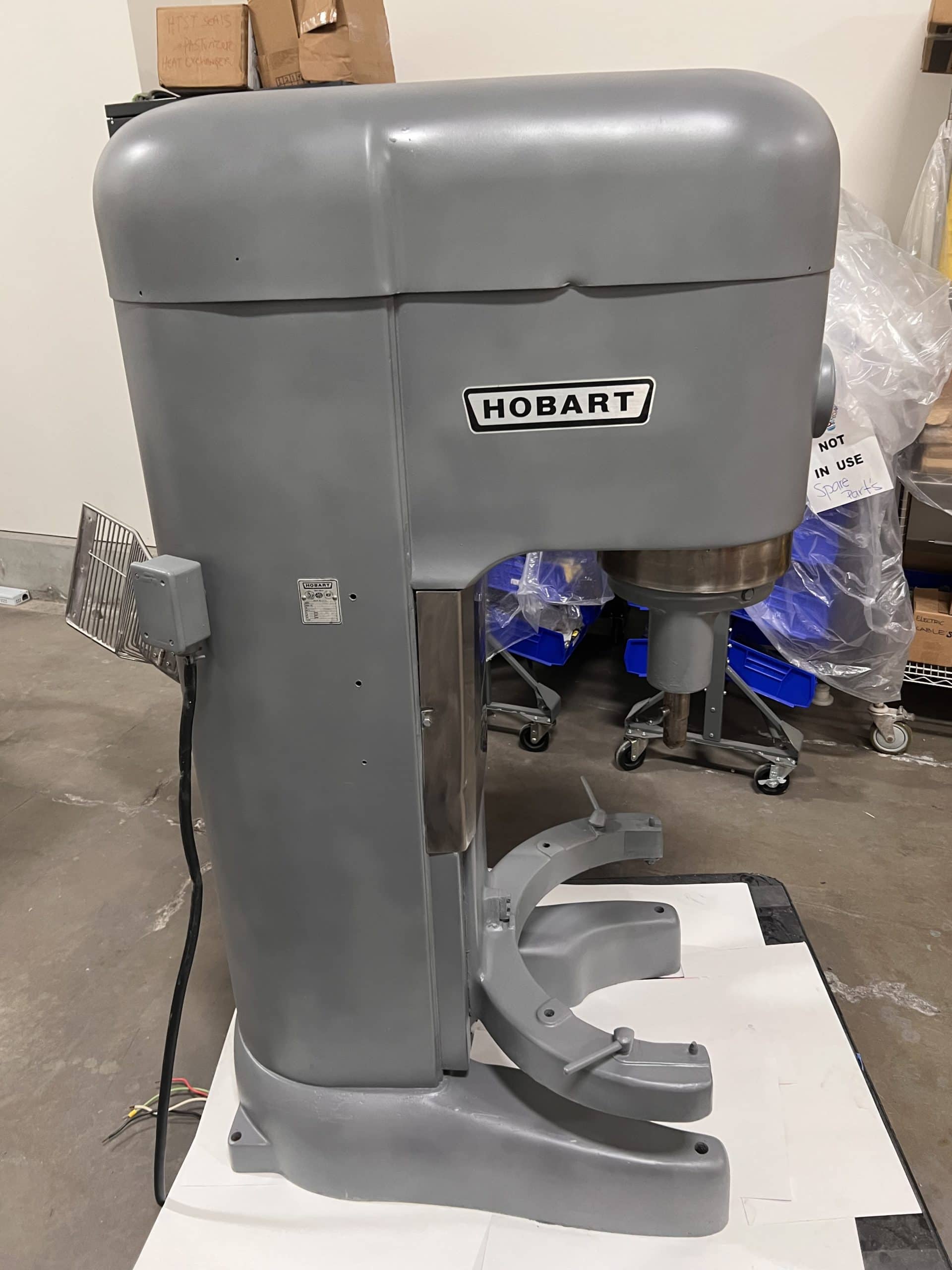 80 Quart Hobart M-802 Mixer, 2003 - Mixing Bowls, Mixing Hooks, and Whisks Included - Image 2