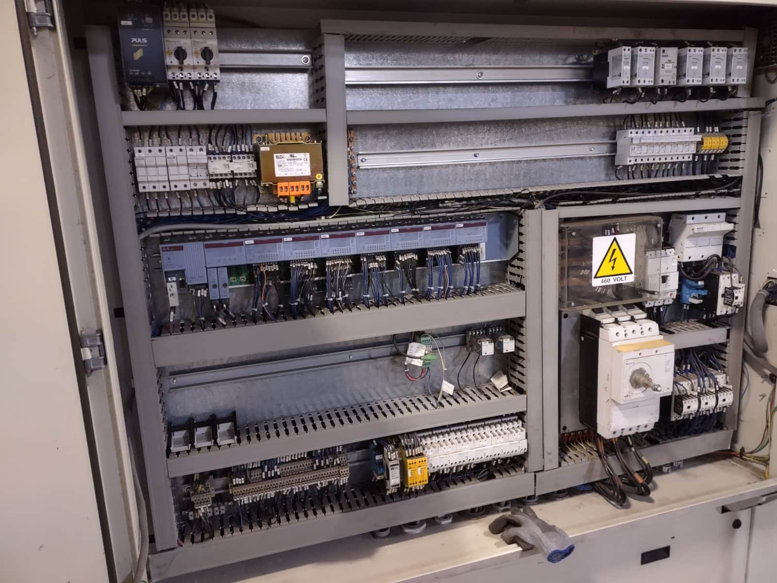 530 Ton Negri Bossi V530 Injection Molding Machine, 2007 - 80Oz - Image 3