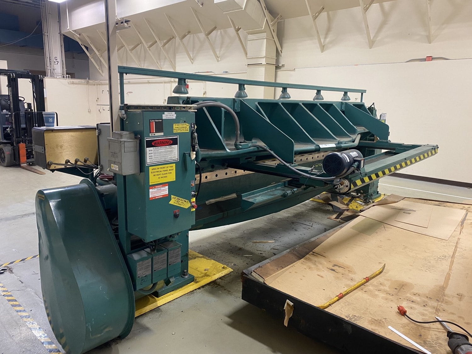 1/4" x 12' Wysong 1225 Shear, 1990 - Front Operated Power Back Gauge, PC-100 Control - Image 2