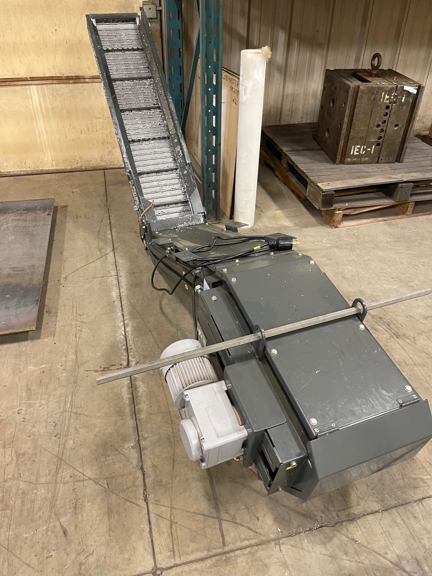 Keyarrow KANH-100F Chip Conveyor CNC, 2021