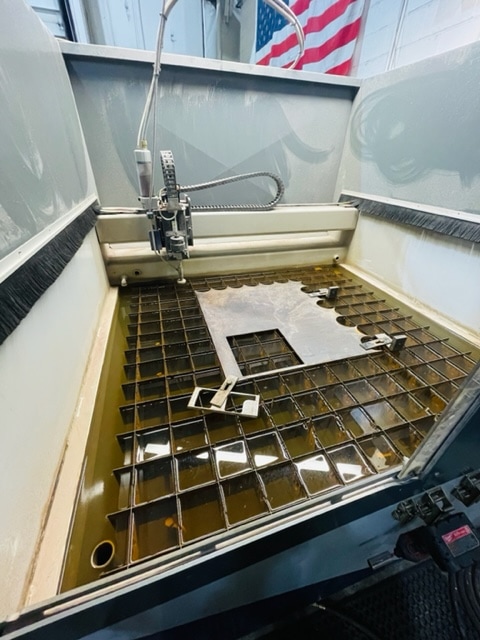 4' x 4' Wardjet A-1212 Waterjet, 2021- Extremely Low Hours! - Image 4