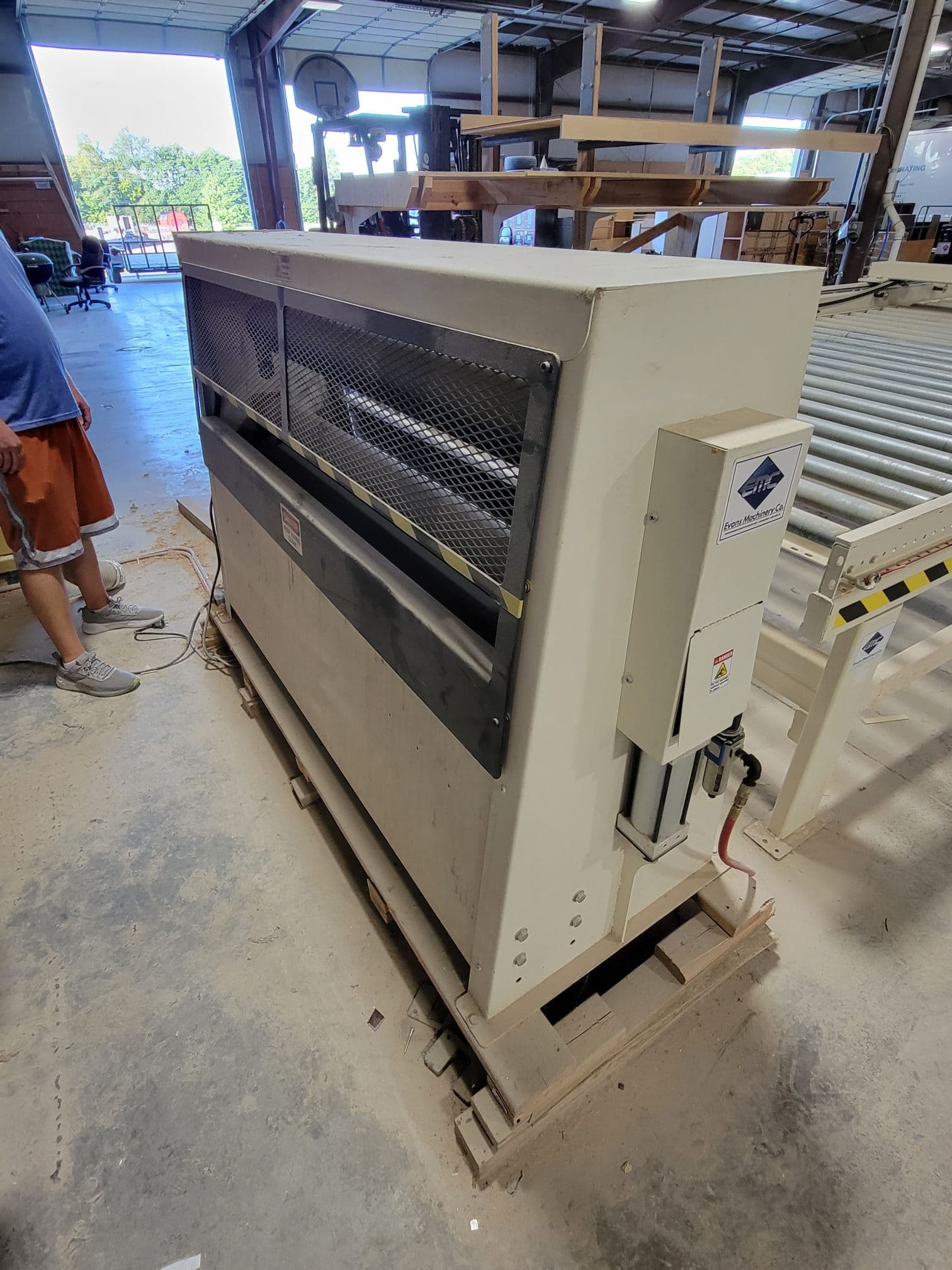 Black Brothers Model 1005 Air Pod Laminating Press Panel Line, 1987 - Image 8