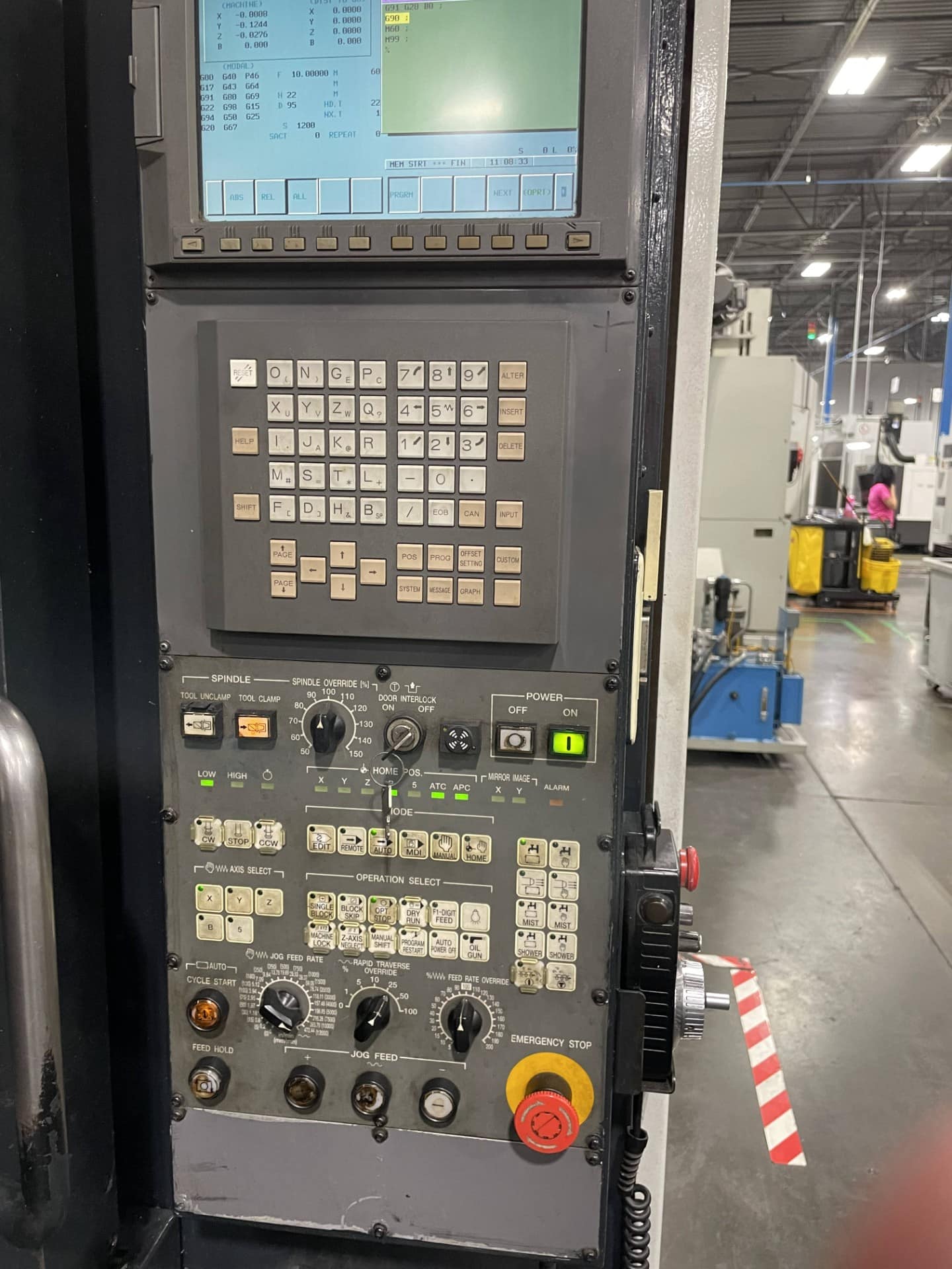 Okuma & Howa MILLAC 550H HMC-4, 2000 - Fanuc Control, Chip Conveyor - Image 3