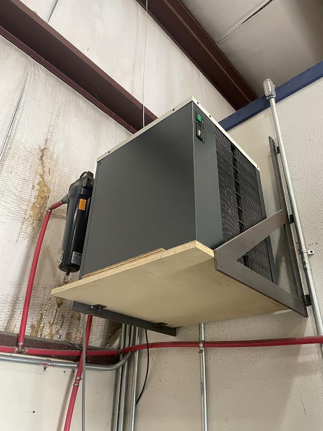 7.5 HP FS-Curtis CA7.5 Ultra Pack Air Compressor, 2021 - Includes Non-Cycling Refrigerated 50 CFM Air Dryer - Image 2