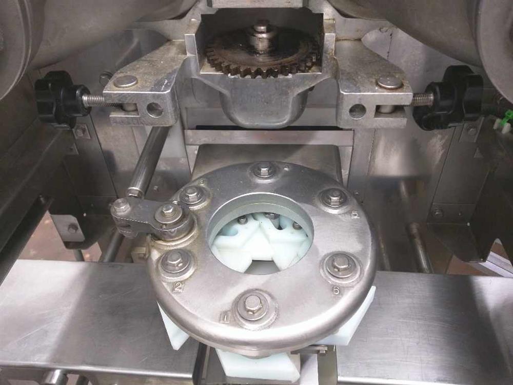 Rheon KN135 Encrusting Machine, 2019 - Iris Cutters Included! - Image 2
