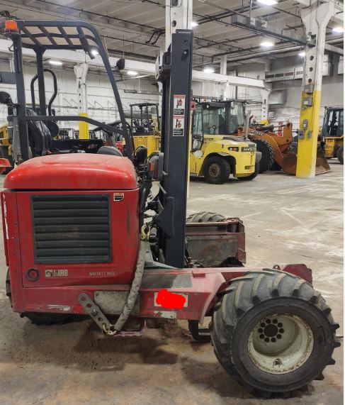 5,500 LB Capacity Moffett M55 Diesel Forklift, 2014 - 2,541 Hours