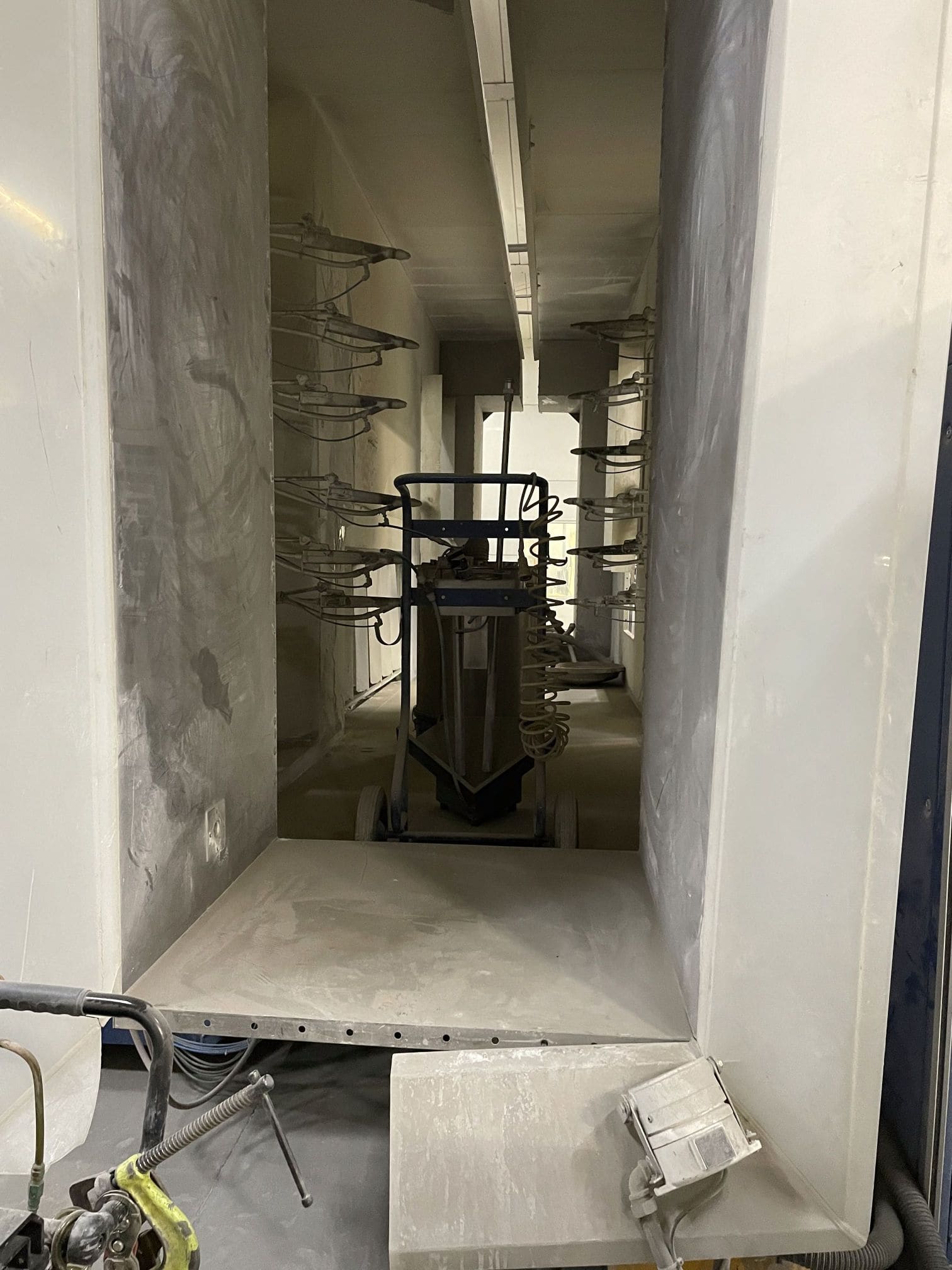 20' Nordson Excel 2000 Paint Booth, 2002 - Image 10